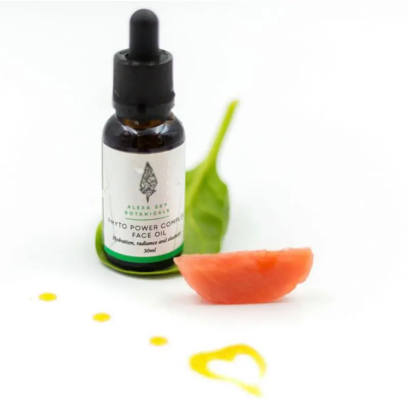 12 gorgeous natural beauty brands founded by our students! Holiday Gift Guide 2018 Student success stories