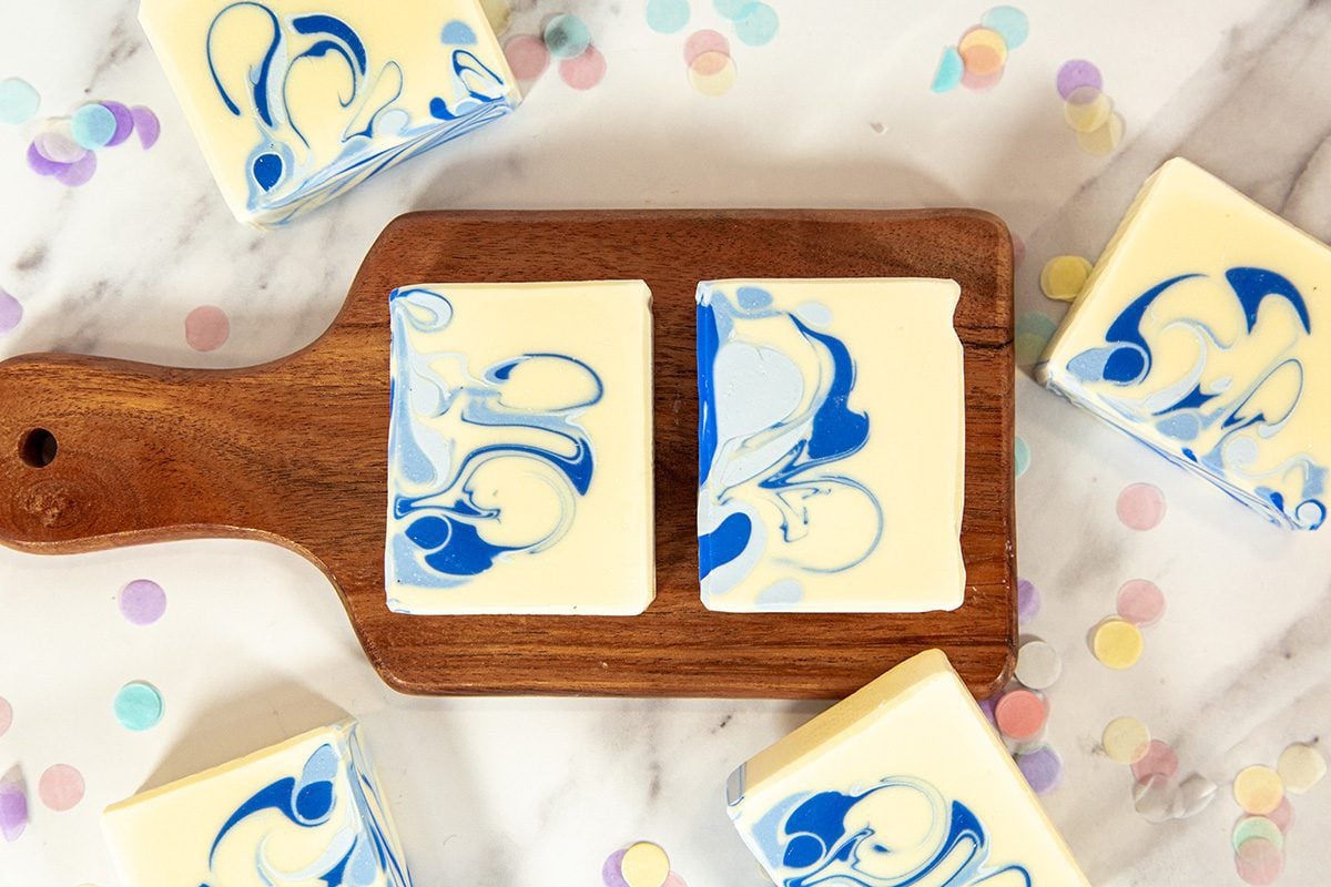Cold Process Soap Designs: 10 Soap Swirl Techniques to Try Soapmaking 