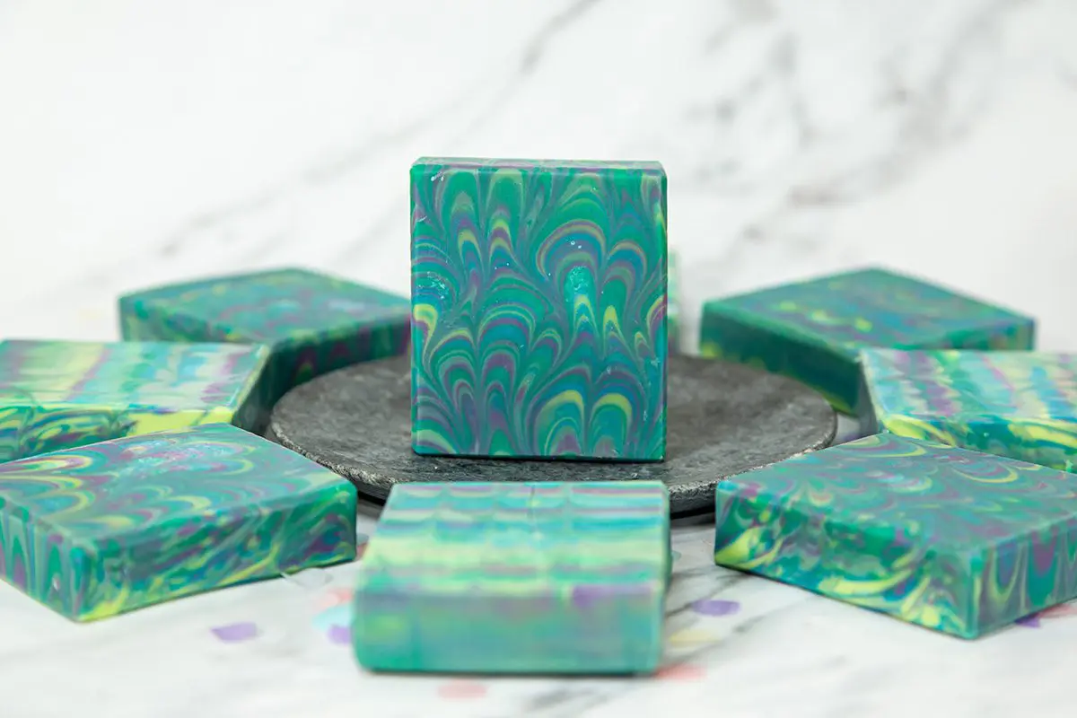 Cold Process Soap Designs: 10 Soap Swirl Techniques to Try Soapmaking